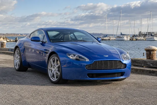 Aston Martin V8 Vantage