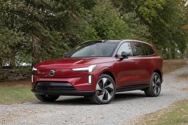 Volvo EX90