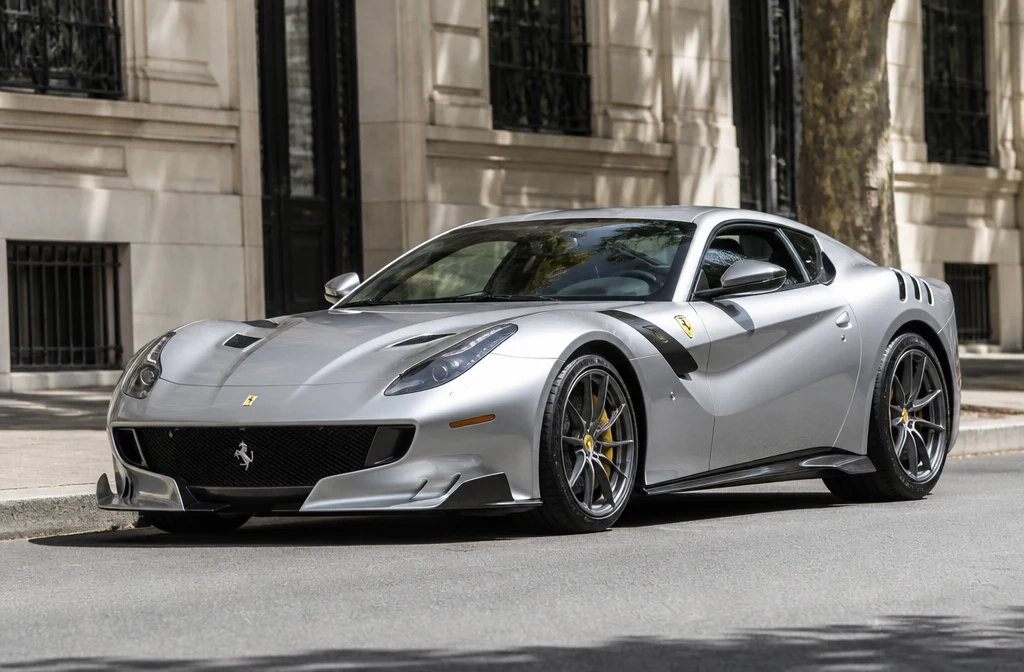 Ferrari F12 tdf 2015–2017