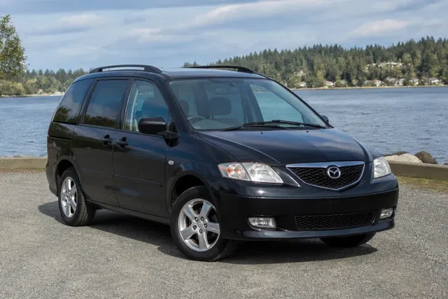 Mazda MPV 1999–2002
