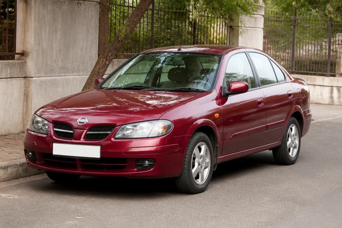 Nissan Almera 2000–2006