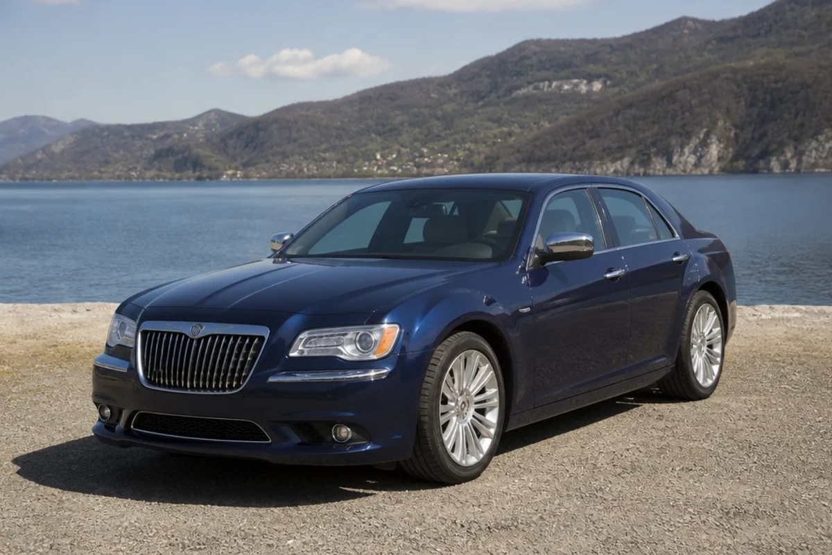 Lancia Thema 2011–2015