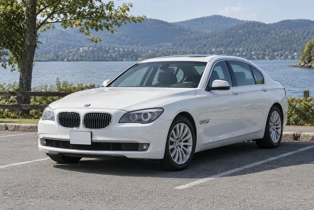 BMW 7 Series 2008–2015
