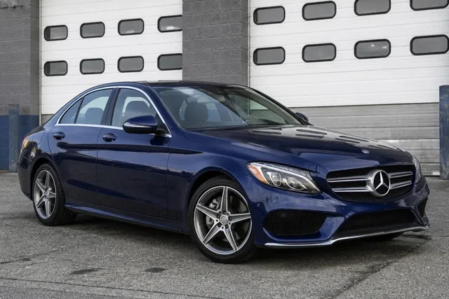 Mercedes C-Klasse 450 AMG