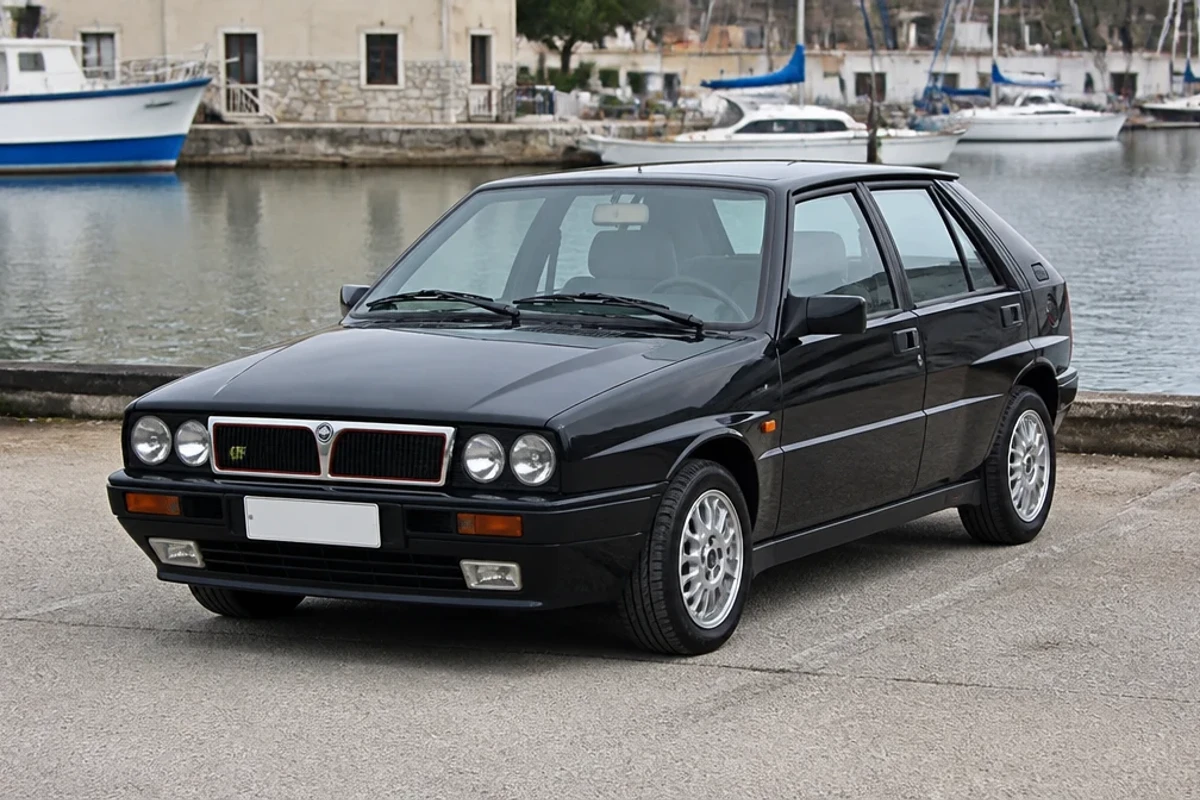 Lancia Delta 1993–1999
