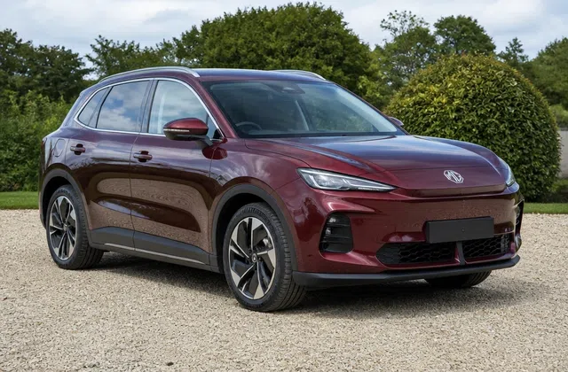 MG S6 EV