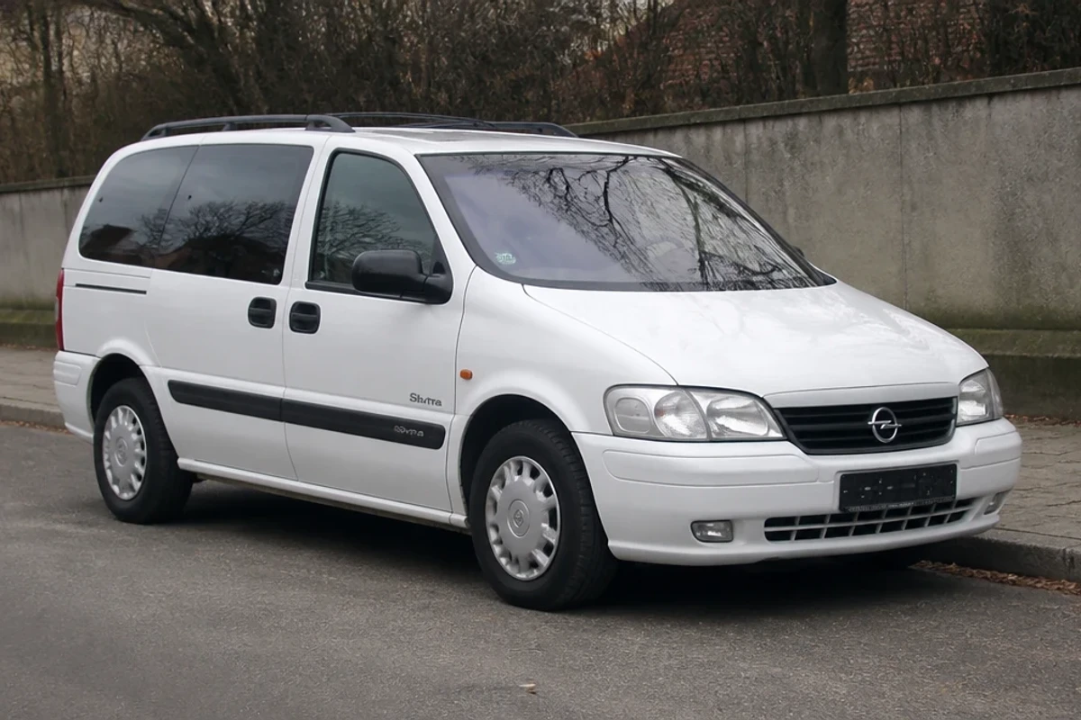 Opel Sintra 1997–1999