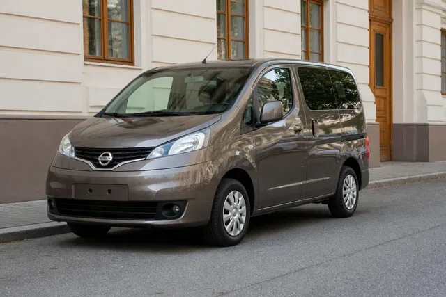 Nissan Evalia
