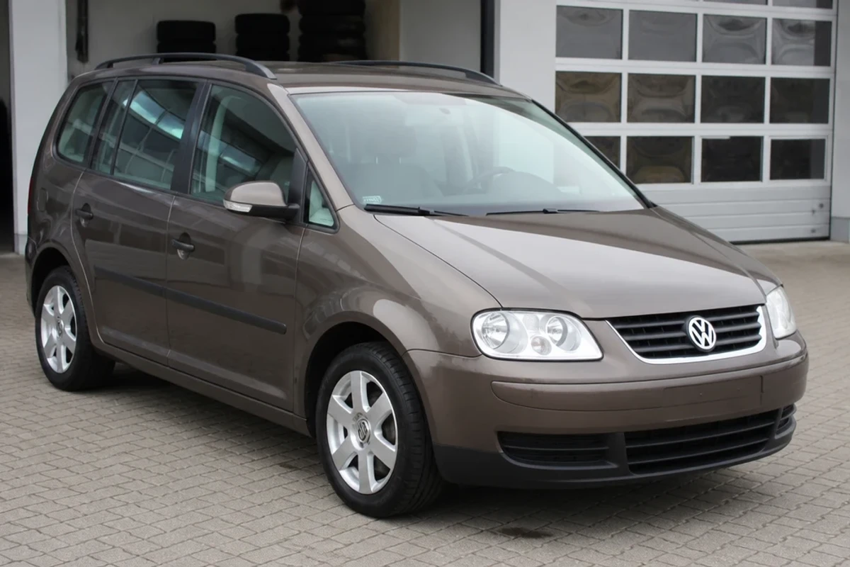Volkswagen Touran 2003–2010