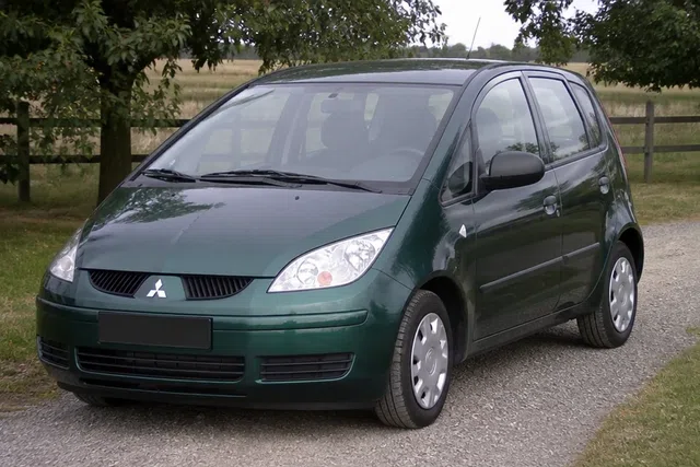Mitsubishi Colt 2002–2012
