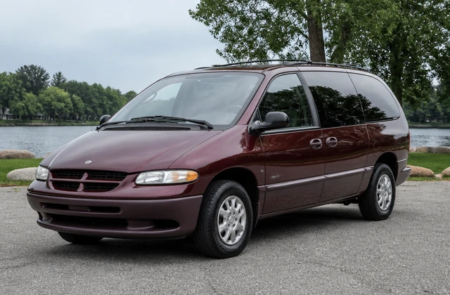 Chrysler Voyager 1995–2000