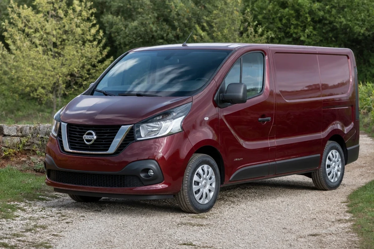 Nissan NV300 2016–2021