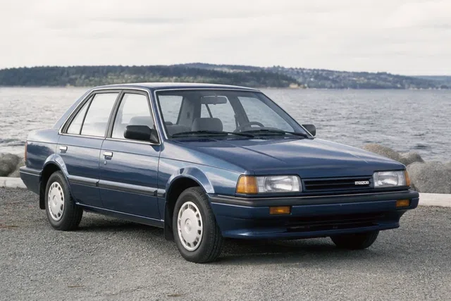 Mazda 323 1985–1989