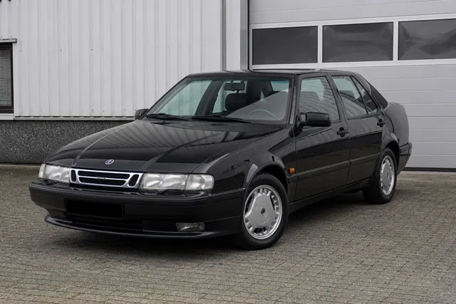 Saab 9000