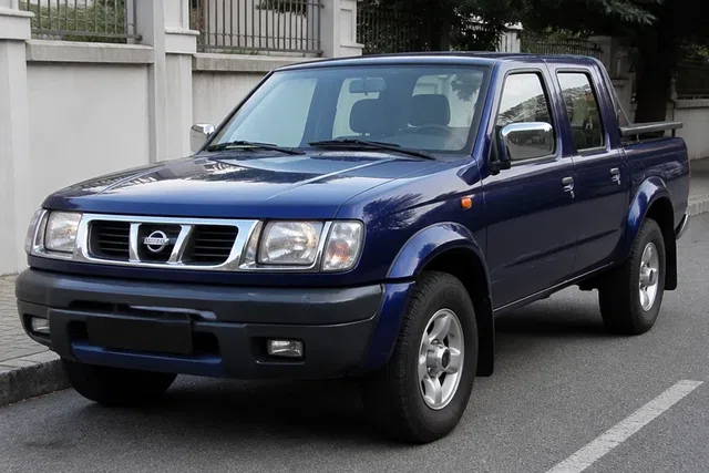 Nissan Navara 1997–2015