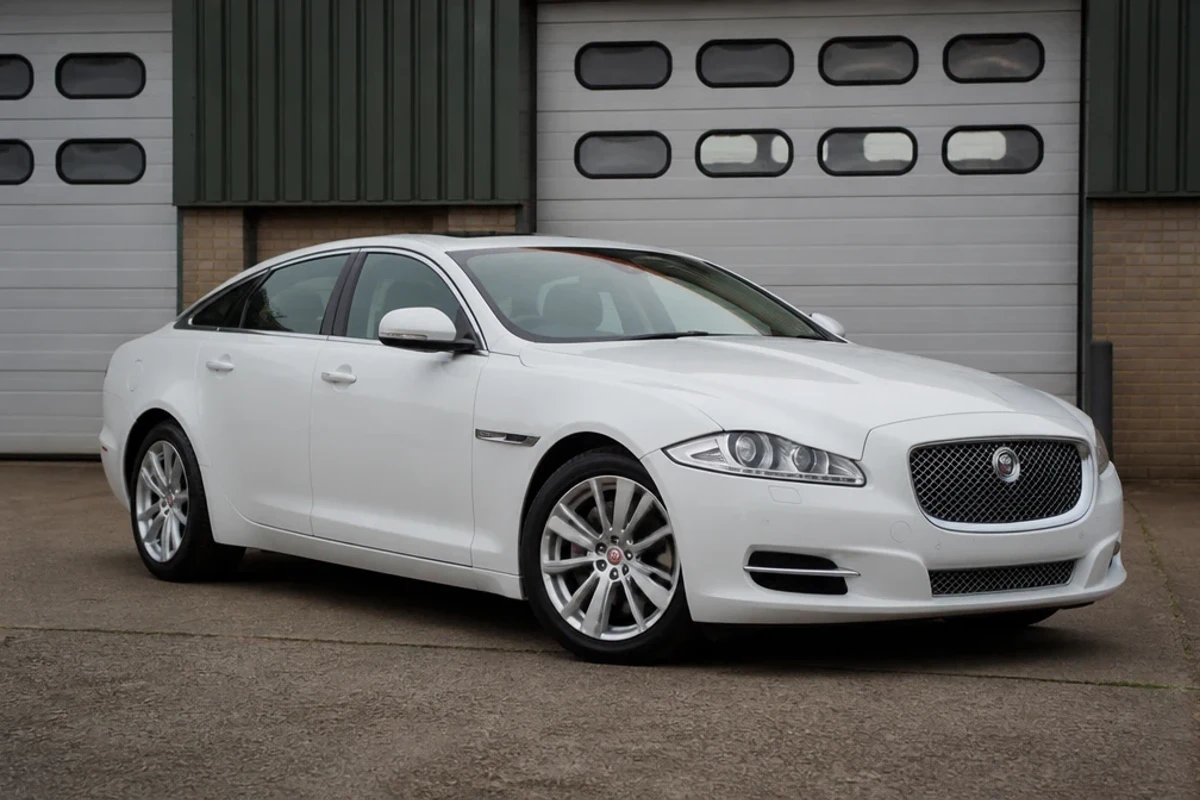Jaguar XJ 2009–2019
