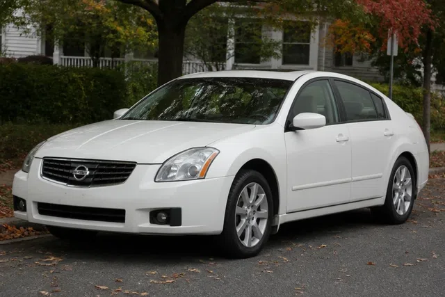 Nissan Maxima 2003–2008