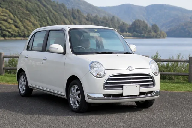 Daihatsu Trevis