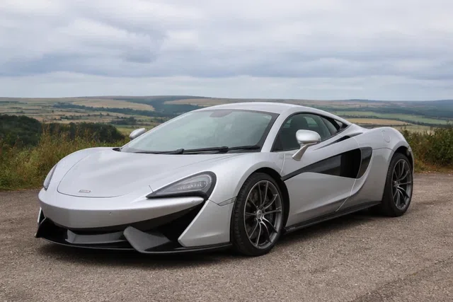 McLaren 570S