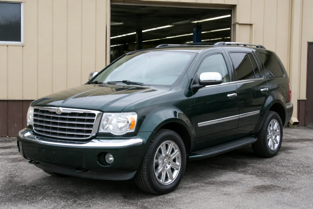 Chrysler Aspen 2006–2009