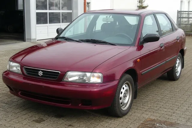 Suzuki Baleno 1995–2002