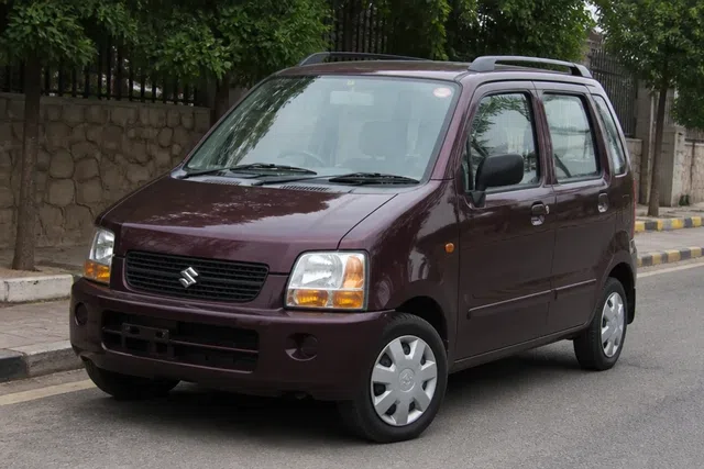 Suzuki Wagon R plus 2000–2006