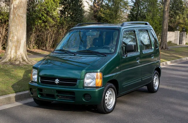 Suzuki Wagon R plus 1997–2000