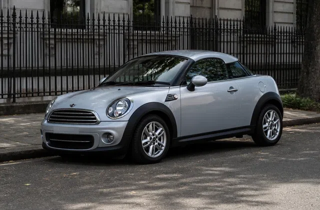 Mini Coupe