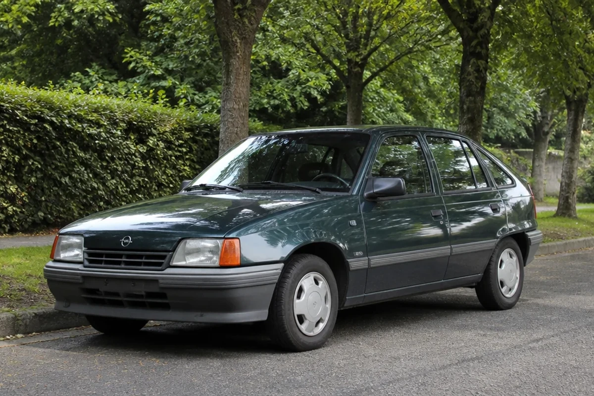 Opel Kadett 1984–1993