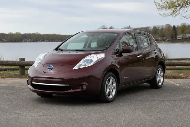 Nissan Leaf 2010–2017