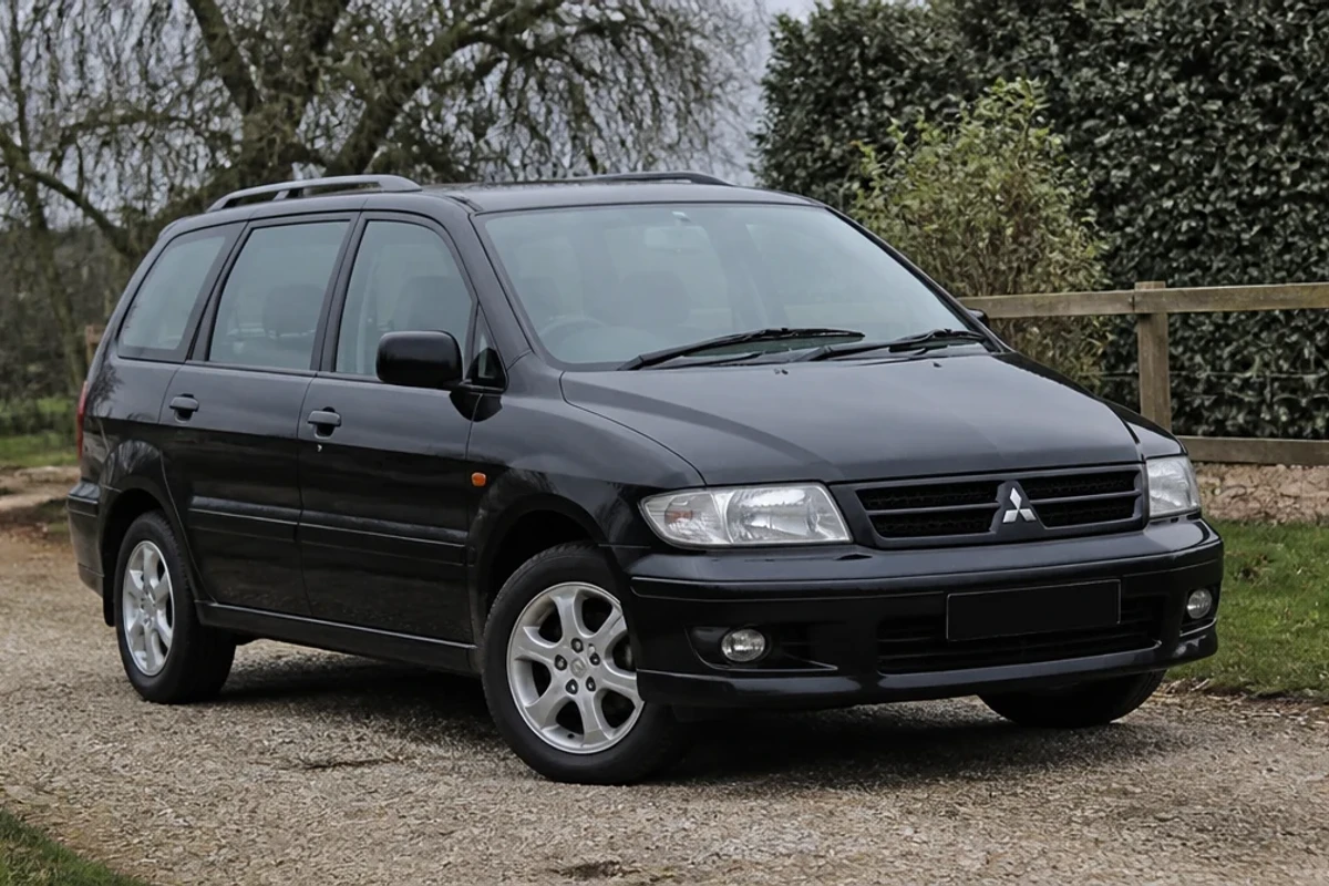 Mitsubishi Space Wagon 1999–2004