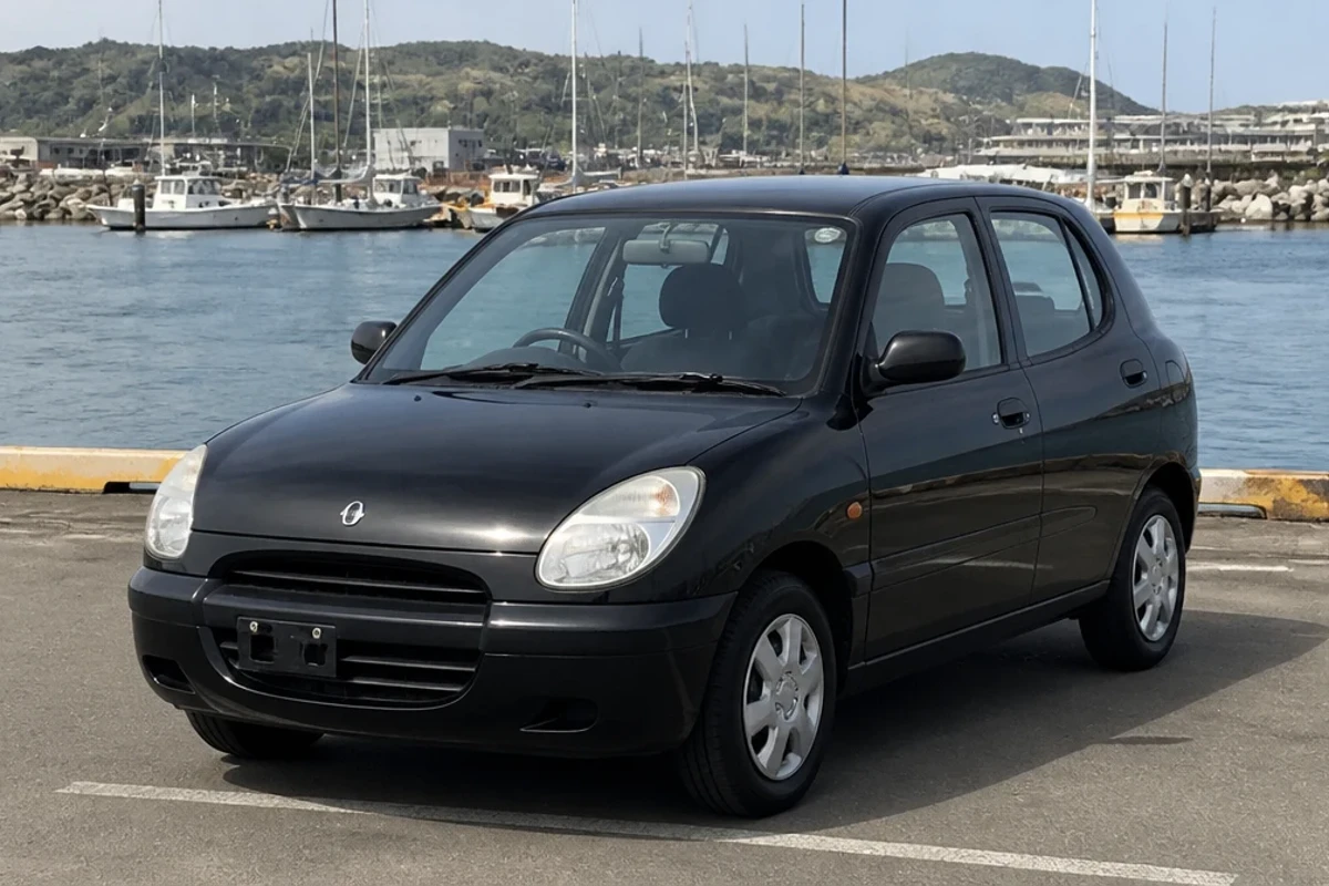 Daihatsu Sirion 1998–2004