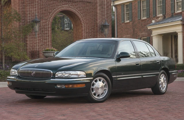Buick Park Avenue 1996–2004