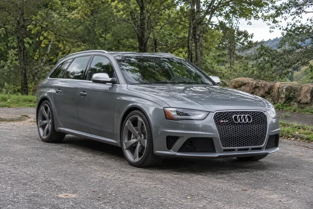 Audi RS4 2012–2016