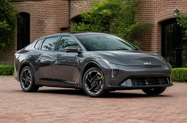 Kia EV4