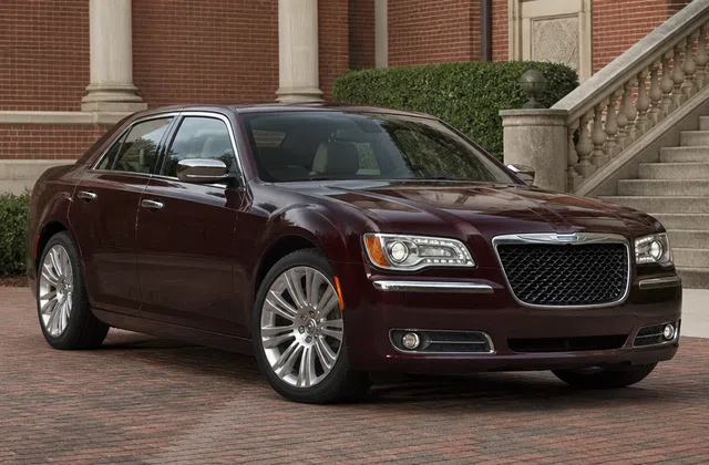 Chrysler 300C 4x4 2010–2023