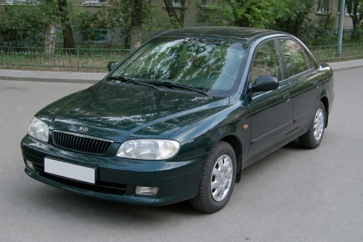 Kia Shuma 1998–2004