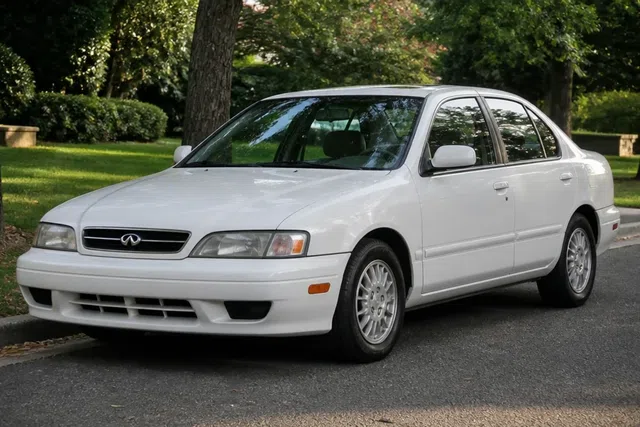 Infiniti G20 1990–1996