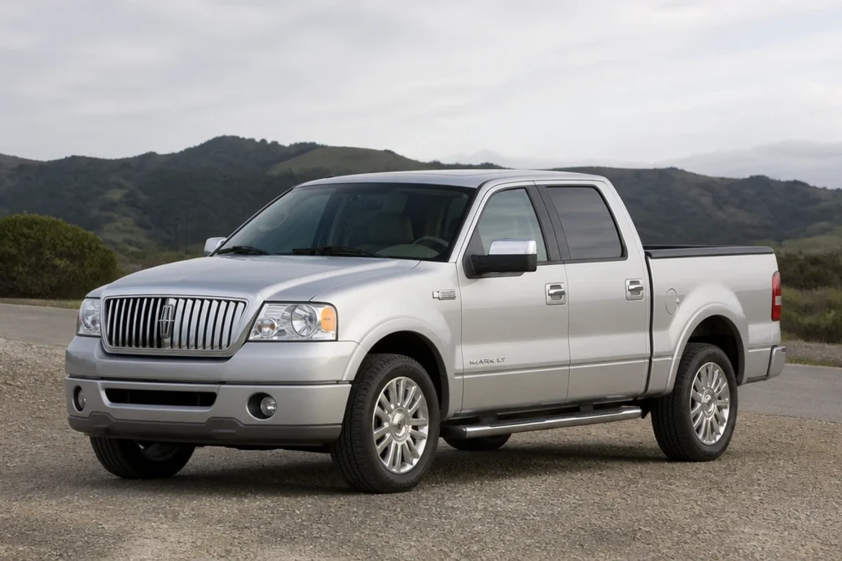 Lincoln Mark LT 2005–2008