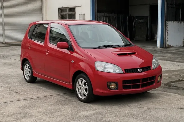 Daihatsu YRV