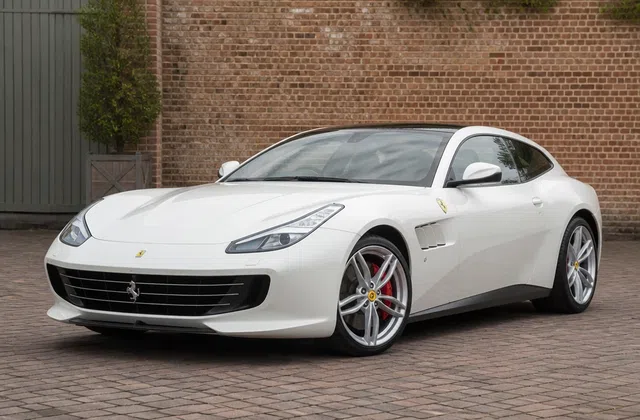 Ferrari GTC4 Lusso