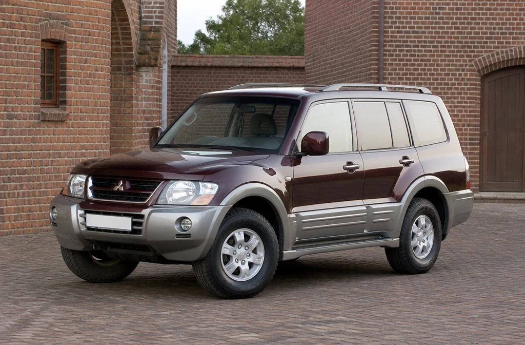 Mitsubishi Pajero 1999–2006