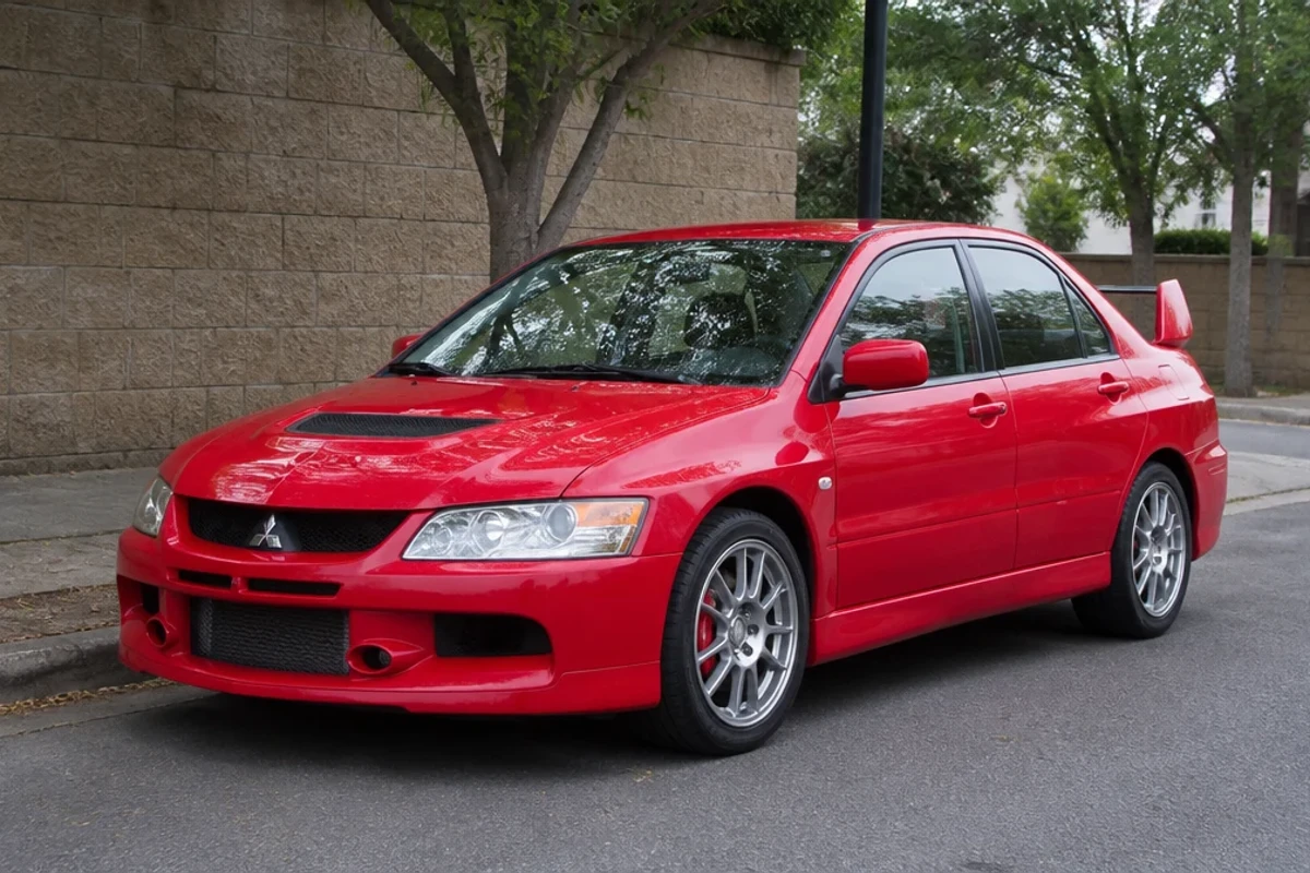 Mitsubishi Lancer EVO 2003–2005