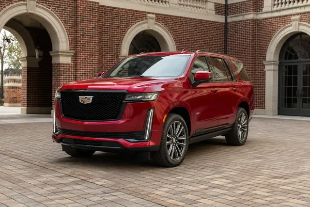 Cadillac Escalade 2021–2024
