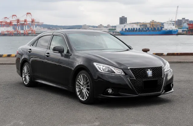 Toyota Crown Athlete