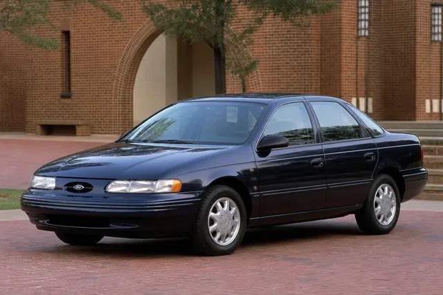 Ford Taurus 1985–1991
