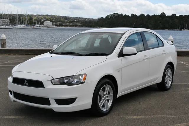 Mitsubishi Lancer