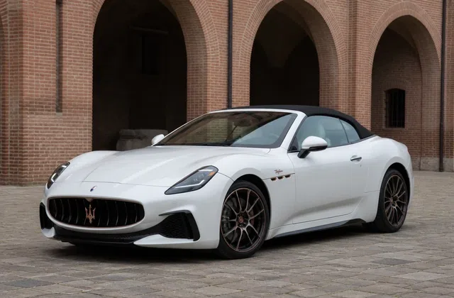 Maserati GranCabrio