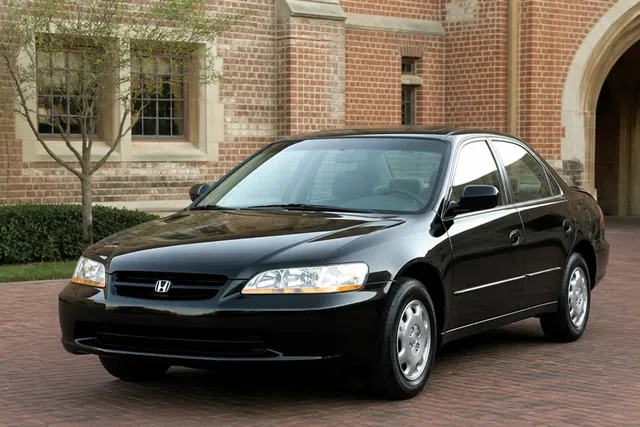 Honda Accord 1993–1998