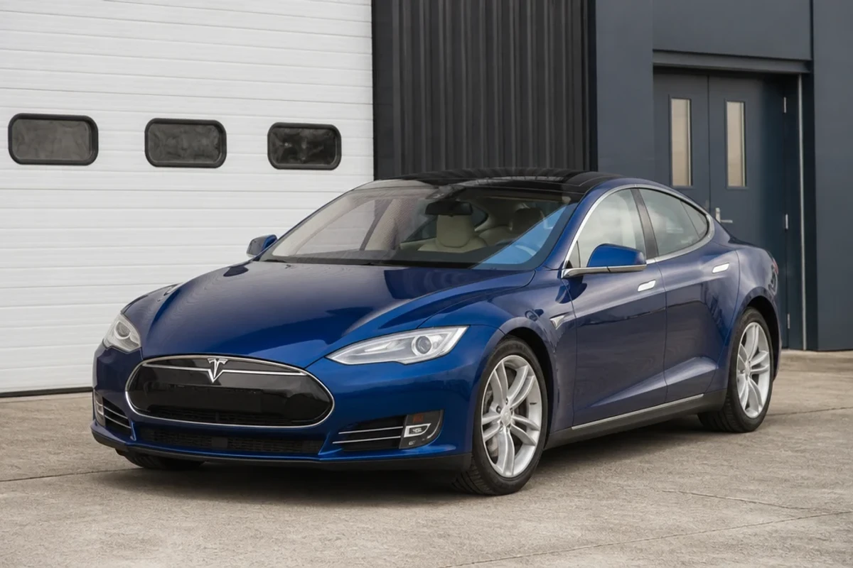 Tesla Model S 2012–2026